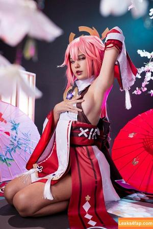 JeanWanWan photo #0200