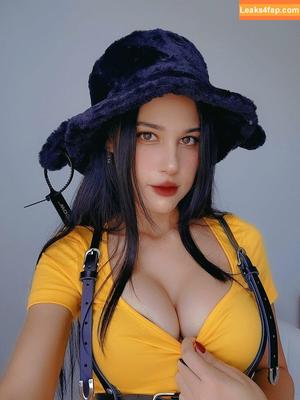 JeanWanWan photo #0329