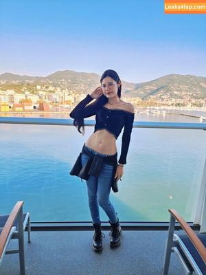 JeanWanWan photo #0360