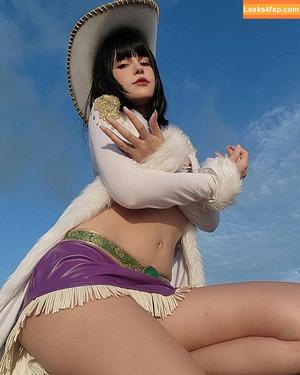 JeanWanWan photo #1059