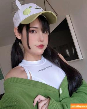 JeanWanWan photo #1069