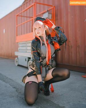 JeanWanWan photo #1074