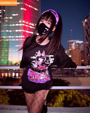 JeanWanWan photo #1200