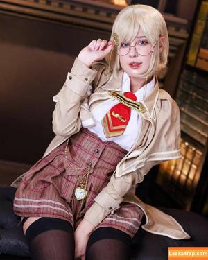 JeanWanWan photo #1222