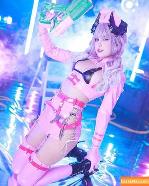 JeanWanWan photo #1235