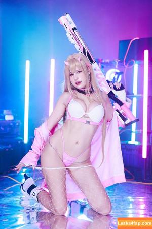 JeanWanWan photo #2301