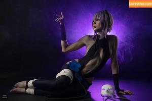 JeanWanWan photo #2320