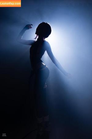 JeanWanWan photo #2323