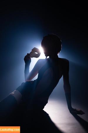 JeanWanWan photo #2343