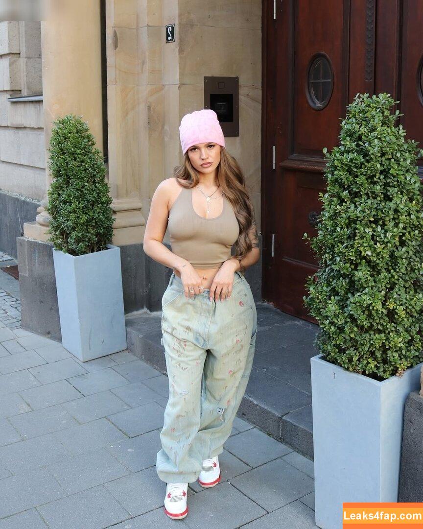 Jeje Lopes / jejellopes слитое фото фото #0470