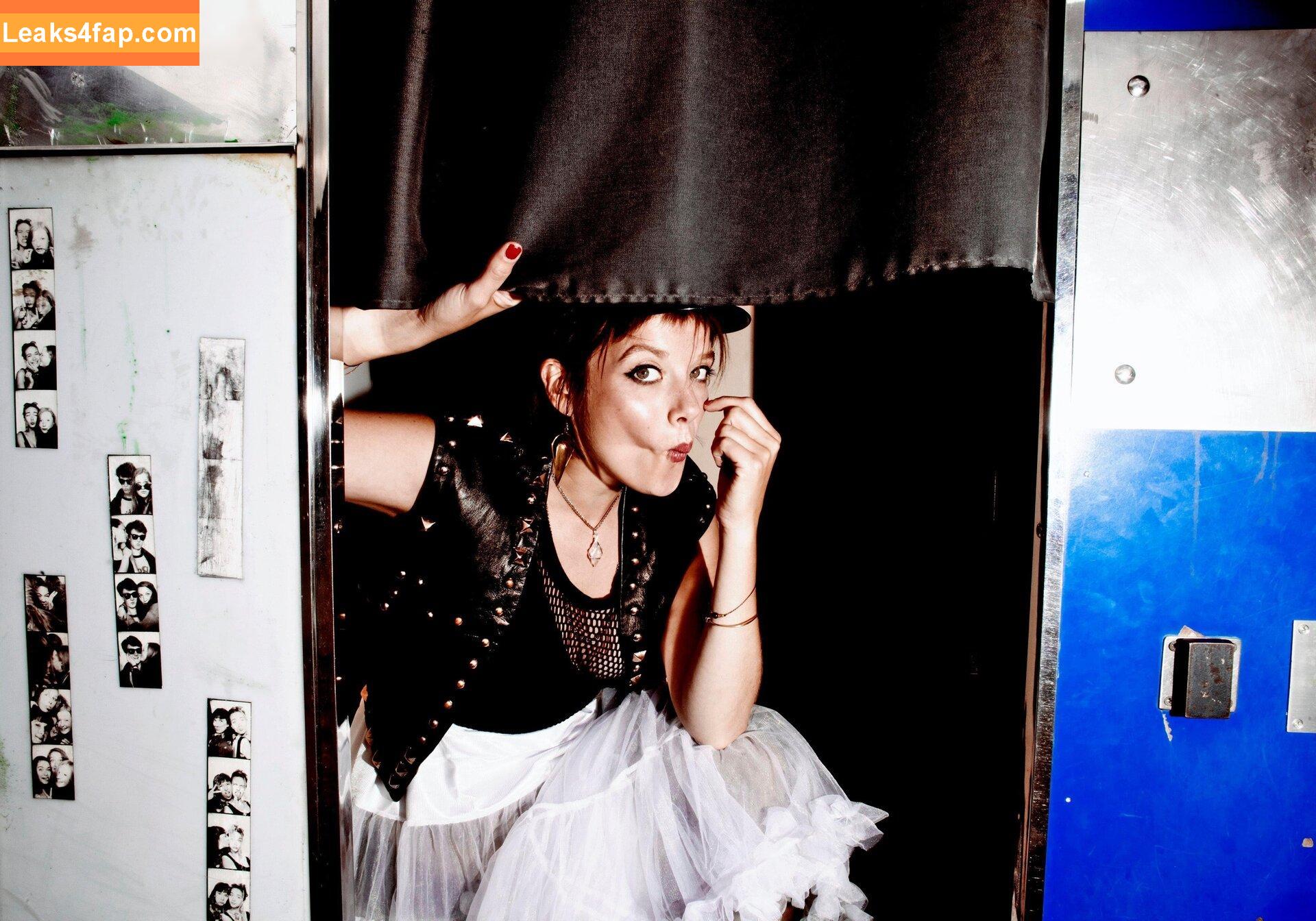 Jella Haase / jella_h / jellahaase leaked photo photo #0085