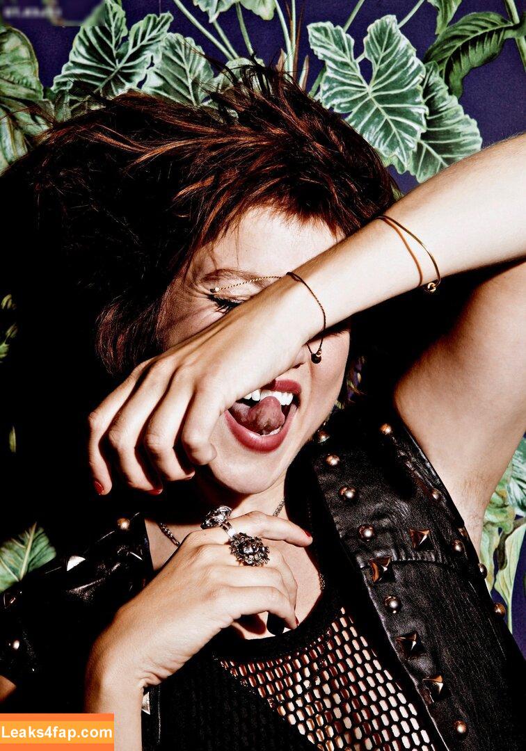 Jella Haase / jella_h / jellahaase leaked photo photo #0087