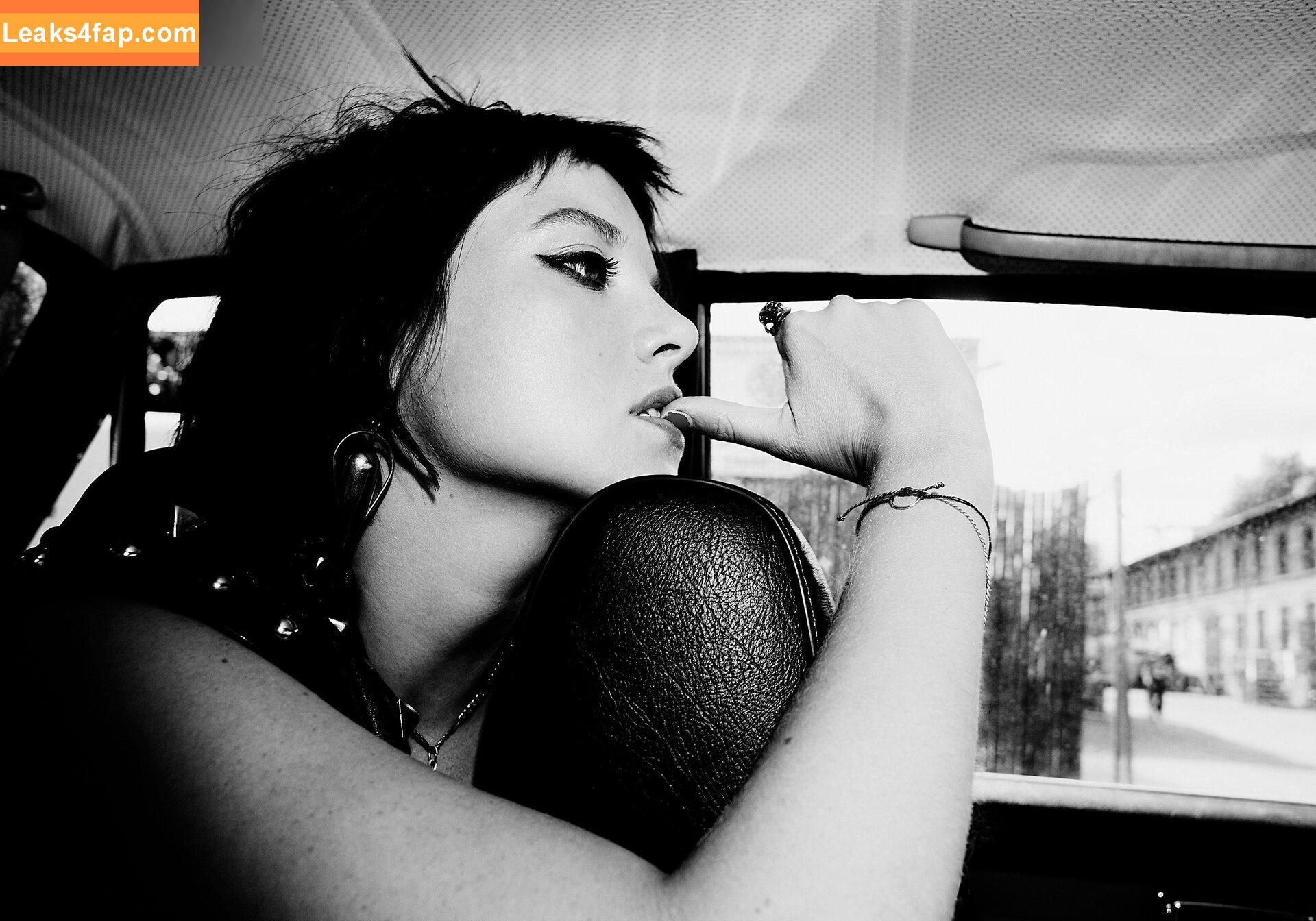 Jella Haase / jella_h / jellahaase leaked photo photo #0088