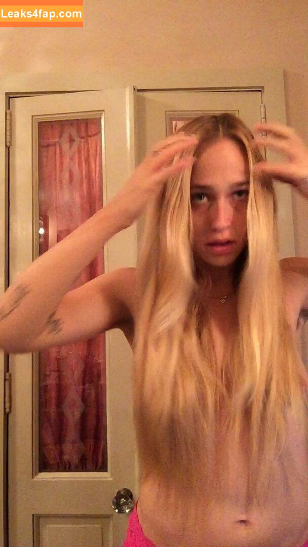 Jemima Kirke / jemima_jo_kirke / jemimakirke leaked photo photo #0044