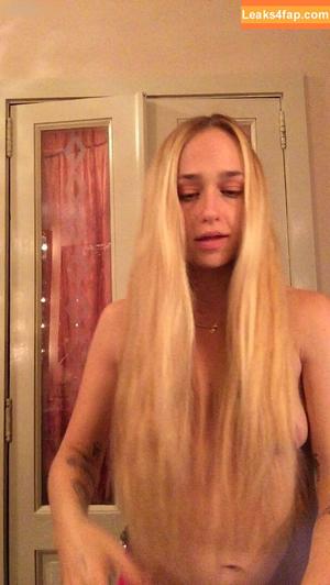 Jemima Kirke photo #0049