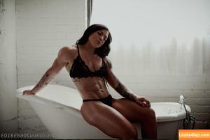 Jen_erhardt_ifbbpro photo #0015