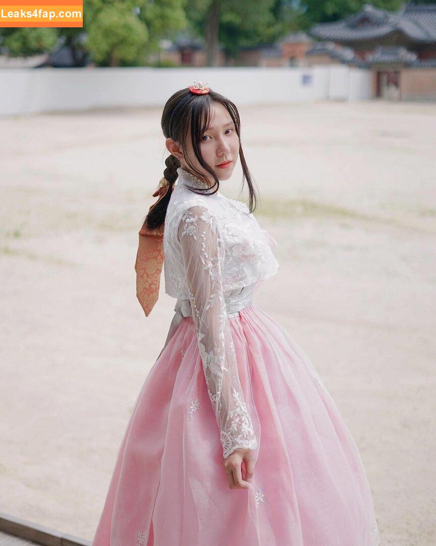 Jenadammaya / egirls_sexy / mysweetapplefree leaked photo photo #0444