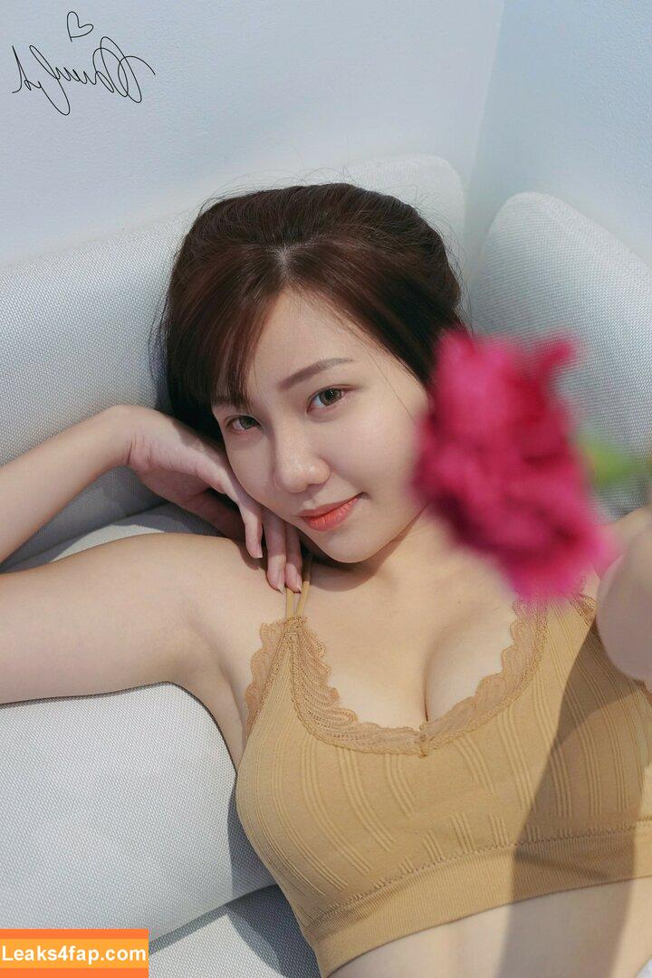 Jenadammaya / egirls_sexy / mysweetapplefree leaked photo photo #0646