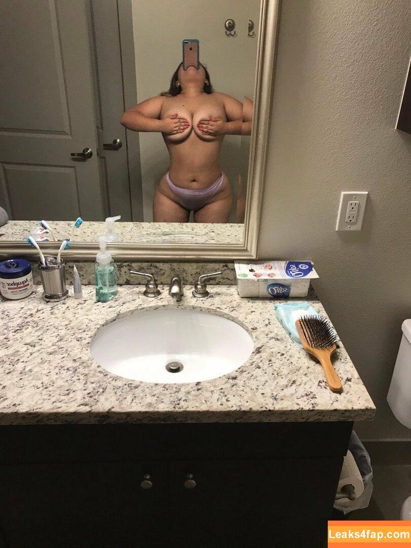 Jenessa / jenessapaniagua / nutitty leaked photo photo #0008