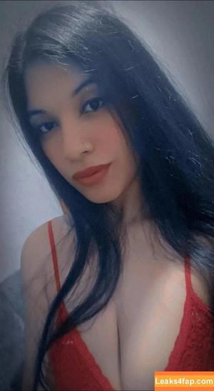 Jenifer Vedia photo #0001