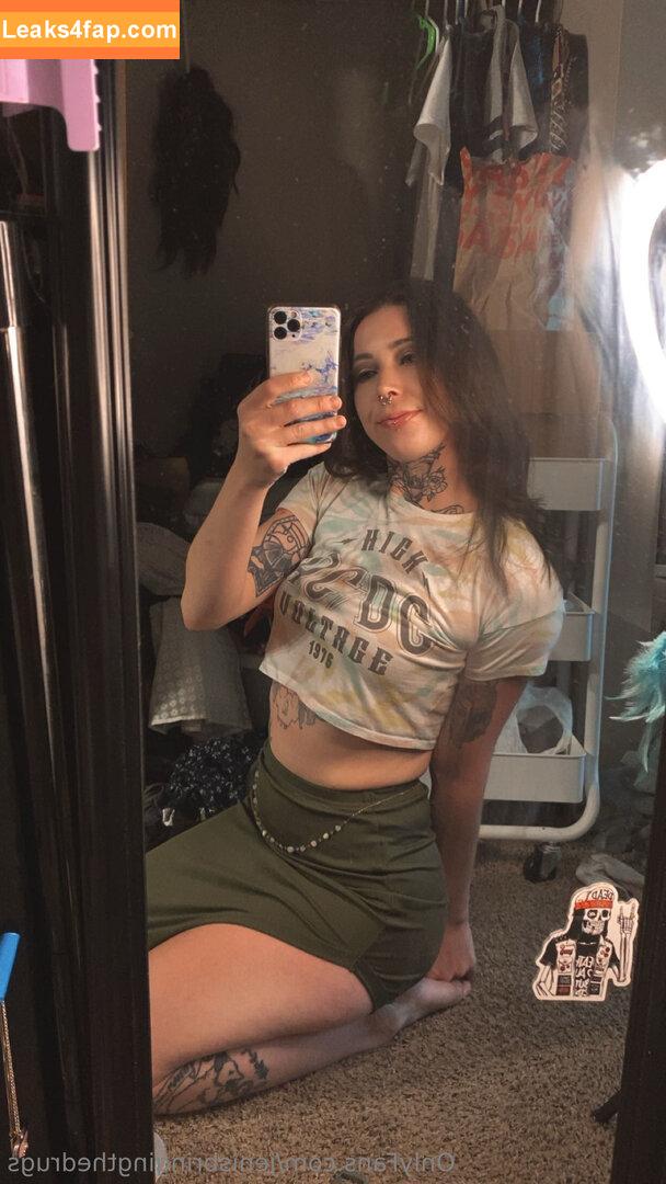jenisbringingthedrugs / whitetrash_heart_throb leaked photo photo #0022