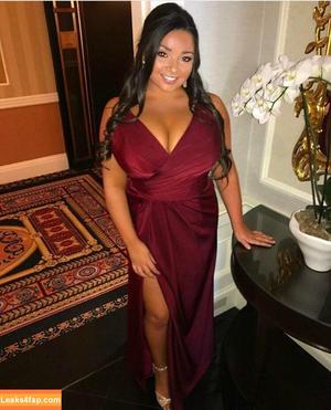 Jenn M photo #0079