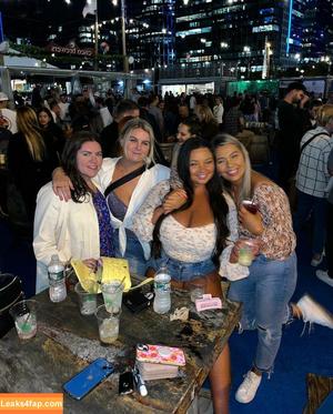 Jenn M photo #0194