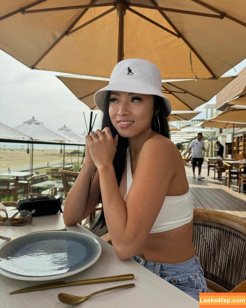 Jenn Q / Jenn Q Tran / JennQofficial / Jennq / coooljenn / jen.glz leaked photo photo #0108