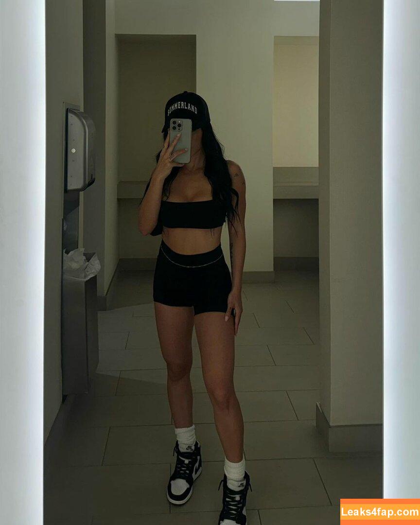 Jenn Q / Jenn Q Tran / JennQofficial / Jennq / coooljenn / jen.glz leaked photo photo #0121