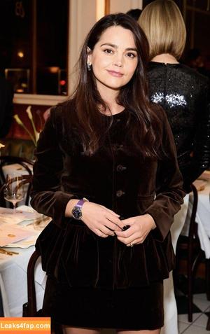 Jenna Coleman фото #0324