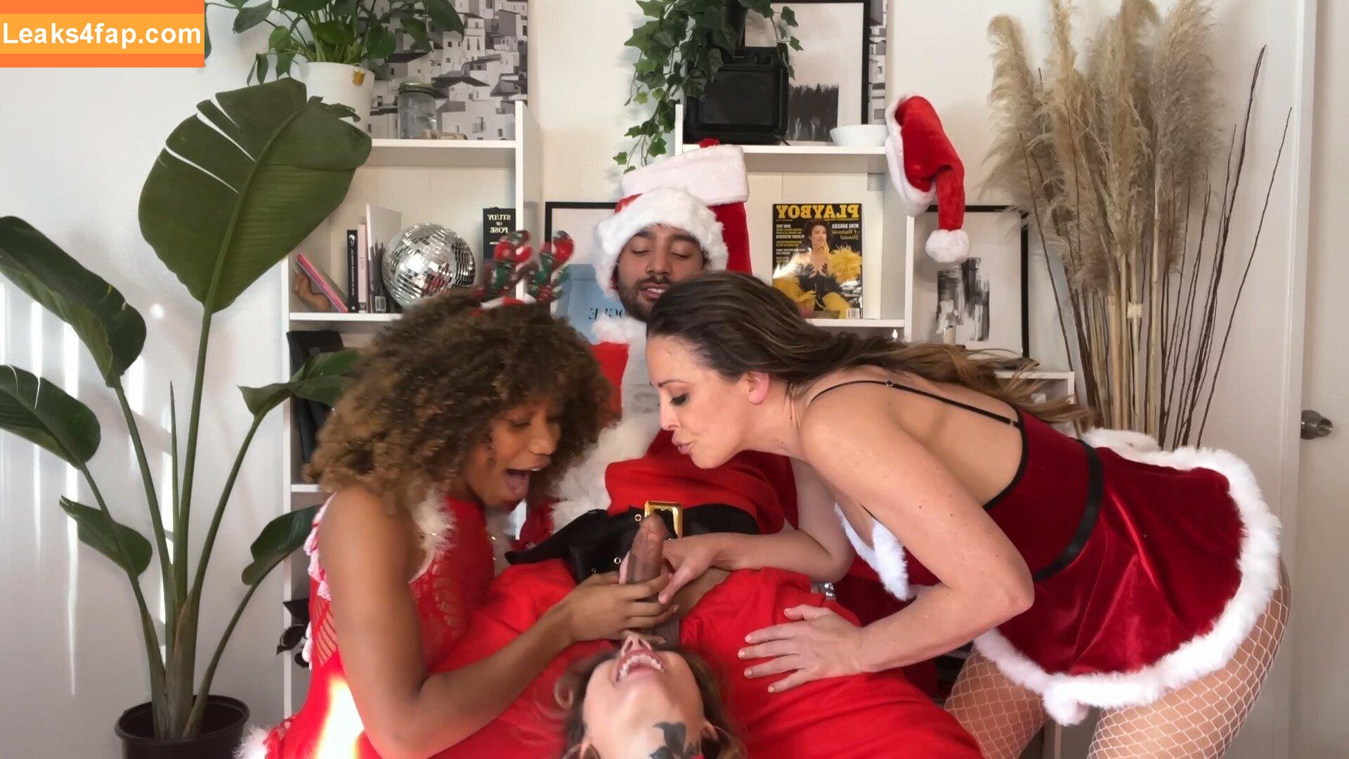 Jenna Foxx / onlyjennafoxx / thejennafoxx leaked photo photo #0015