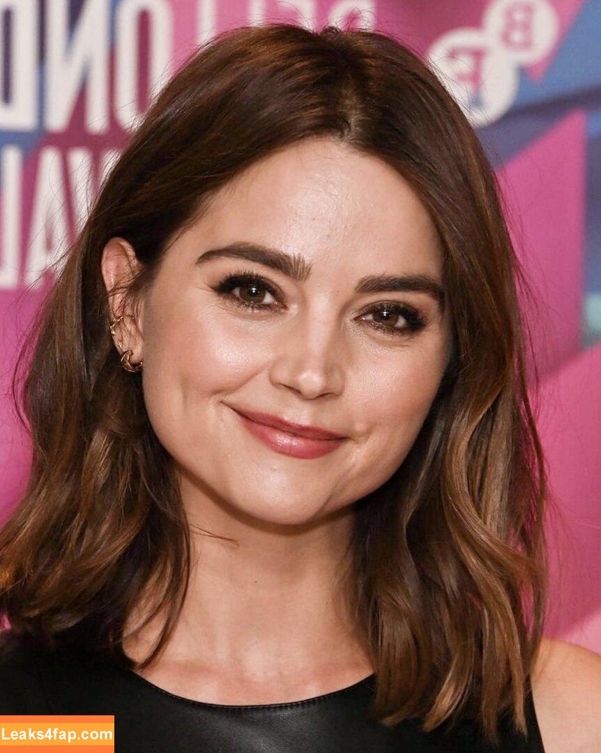 Jenna Louise Coleman / jenna_coleman_ / jennacoleman слитое фото фото #0062
