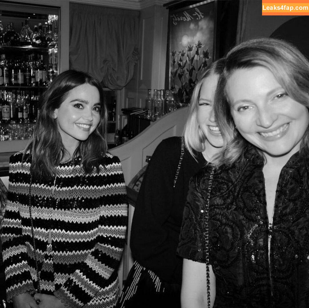 Jenna Louise Coleman / jenna_coleman_ / jennacoleman слитое фото фото #0087