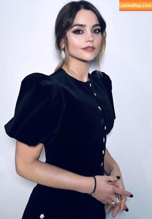 Jenna Louise Coleman фото #0220