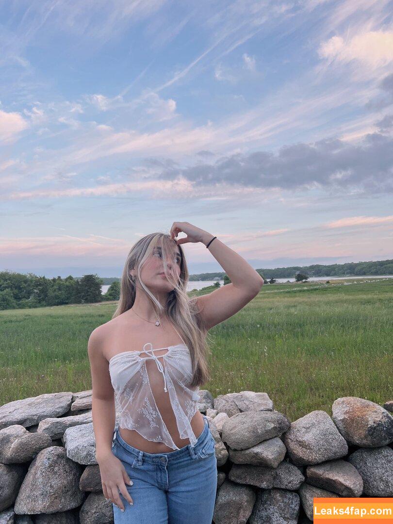 Jenna Mello / jennamello11 leaked photo photo #0024