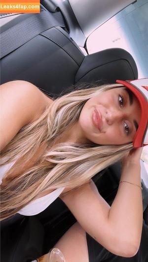 Jenna Mello photo #0025