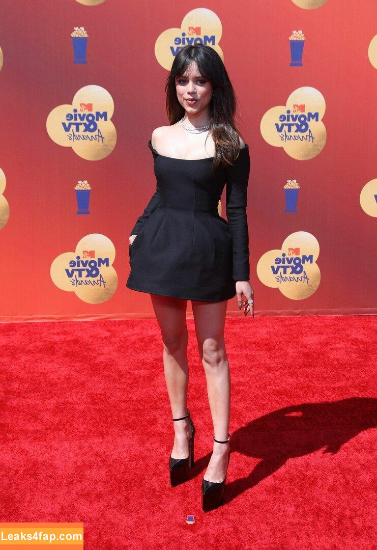 Jenna Ortega / Page / jennaortega leaked photo photo #0008