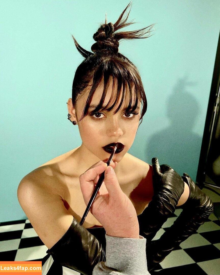 Jenna Ortega / Page / jennaortega leaked photo photo #0082