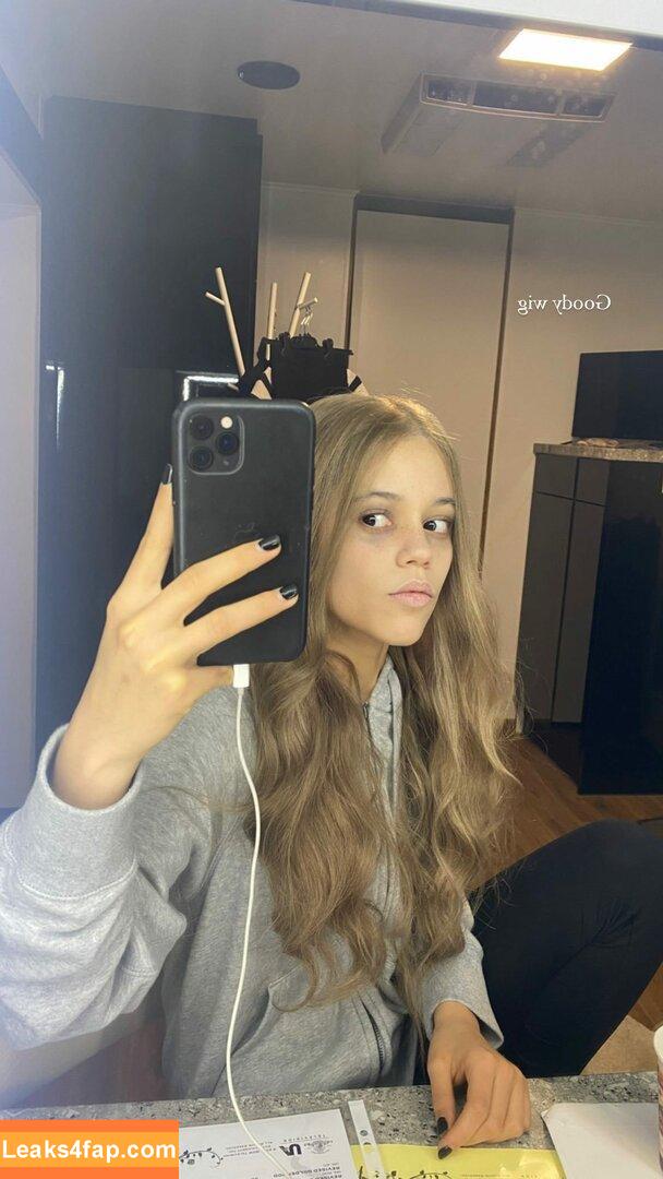 Jenna Ortega / Page / jennaortega leaked photo photo #0095