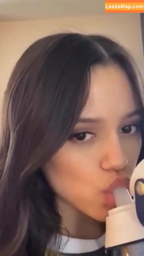 Jenna Ortega / Page / jennaortega leaked photo photo #0119