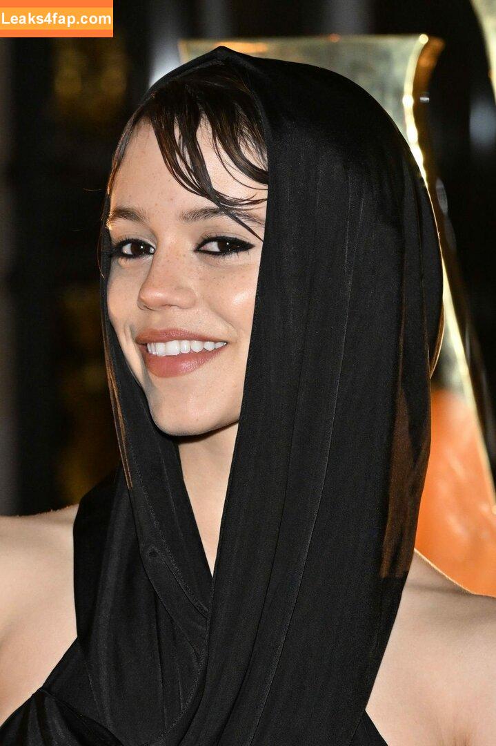 Jenna Ortega / Page / jennaortega leaked photo photo #0242