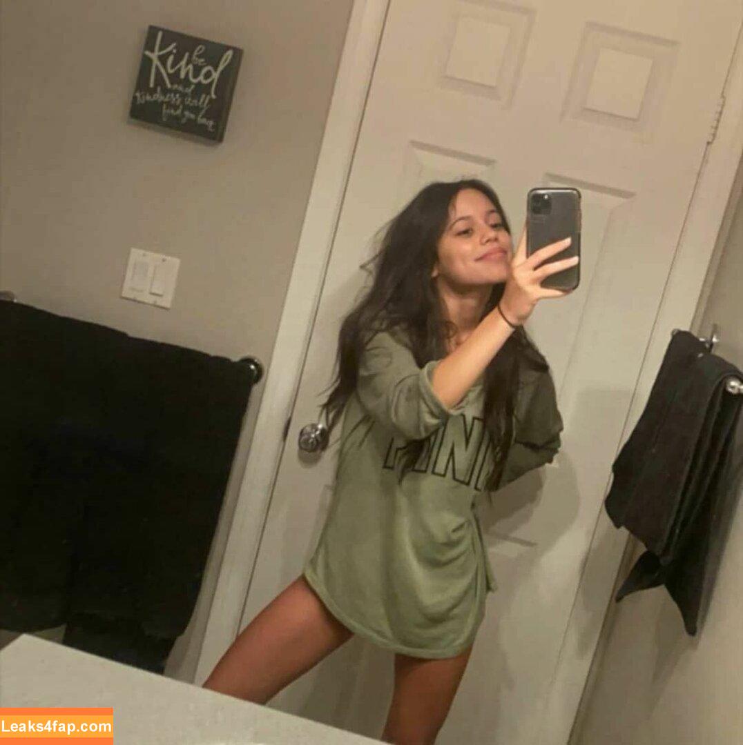 Jenna Ortega / Page / jennaortega leaked photo photo #0244