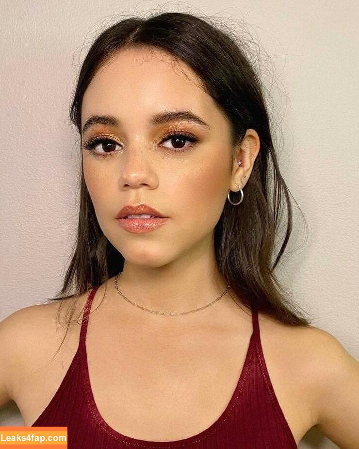 Jenna Ortega / Page / jennaortega leaked photo photo #0278