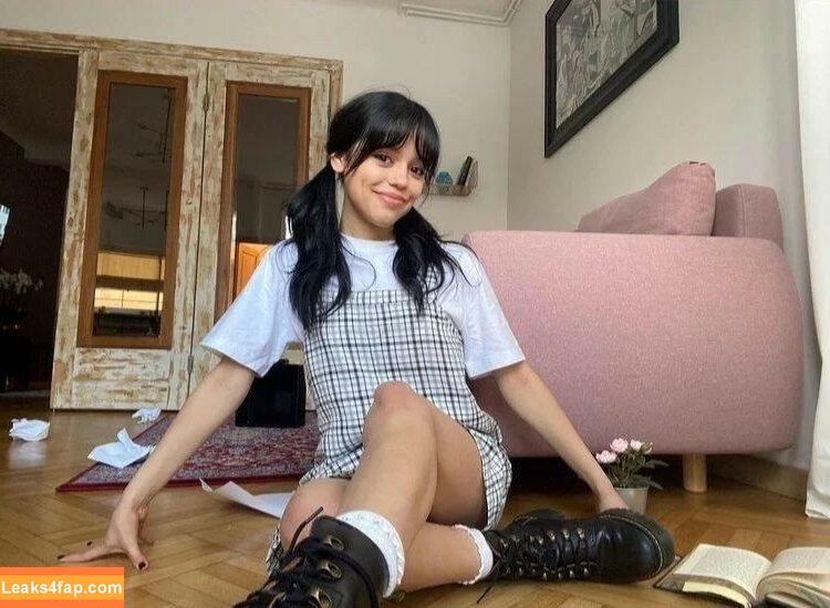 Jenna Ortega / Page / jennaortega leaked photo photo #0296