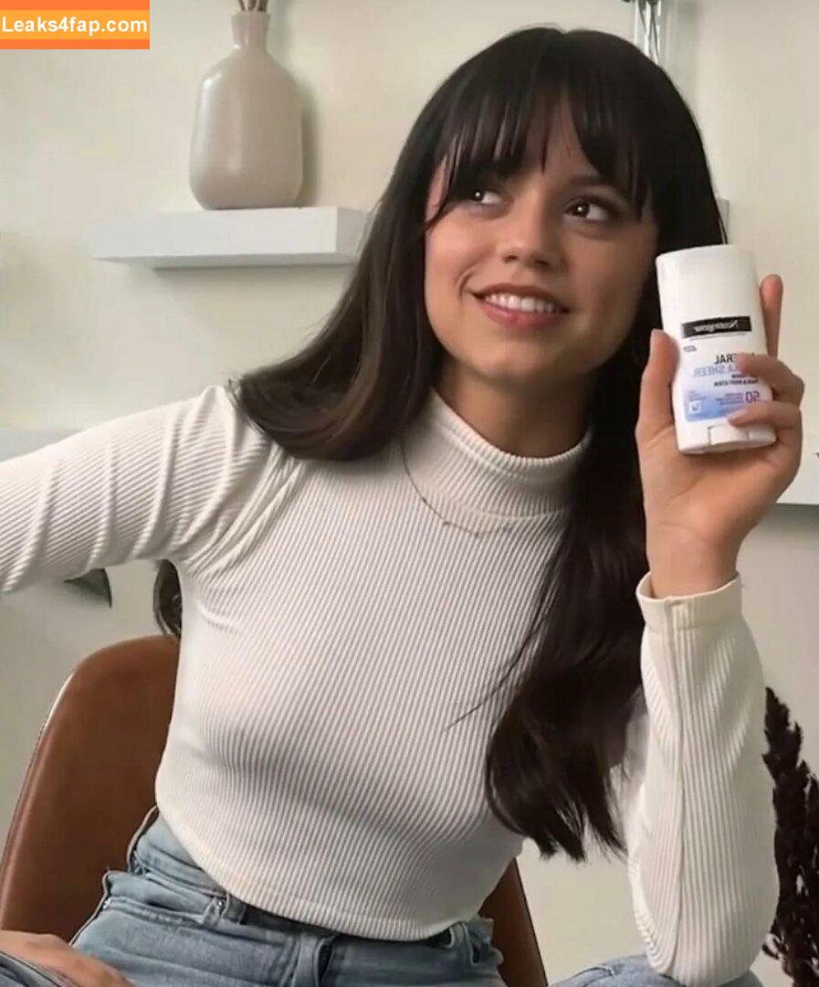 Jenna Ortega / Page / jennaortega leaked photo photo #0301
