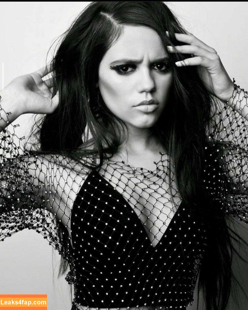 Jenna Ortega / Page / jennaortega leaked photo photo #0309