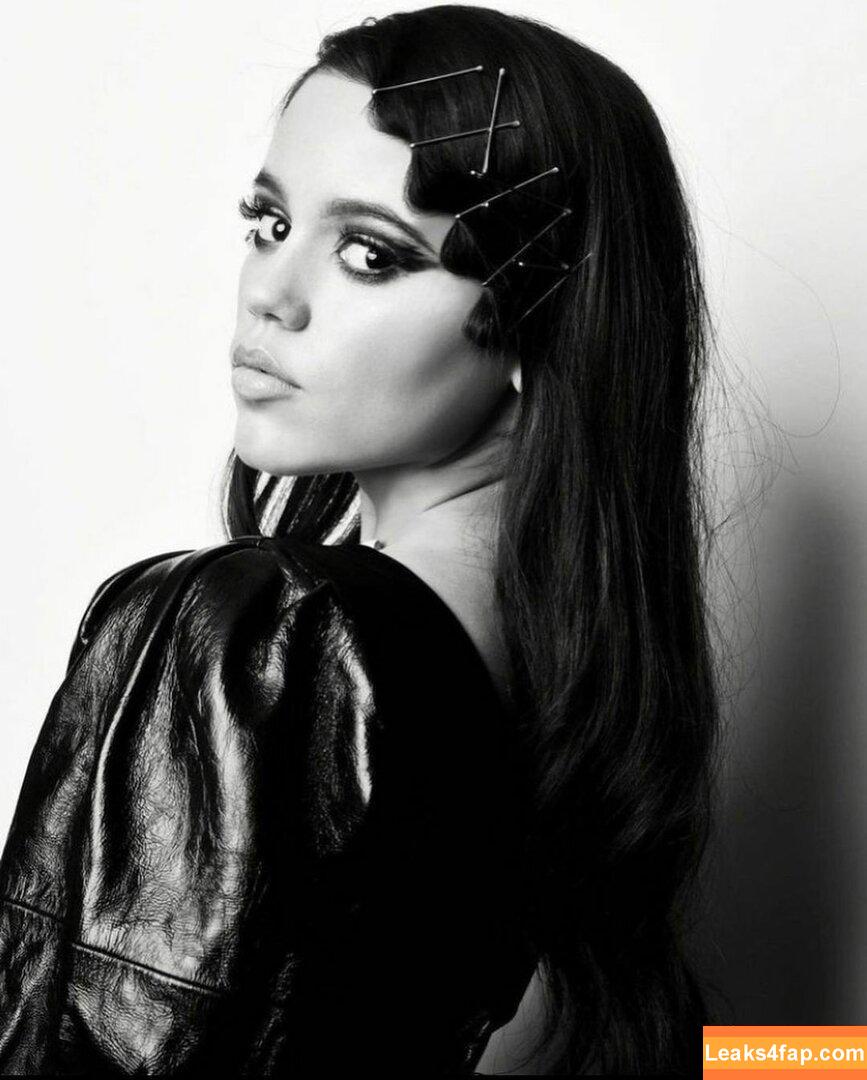 Jenna Ortega / Page / jennaortega leaked photo photo #0311