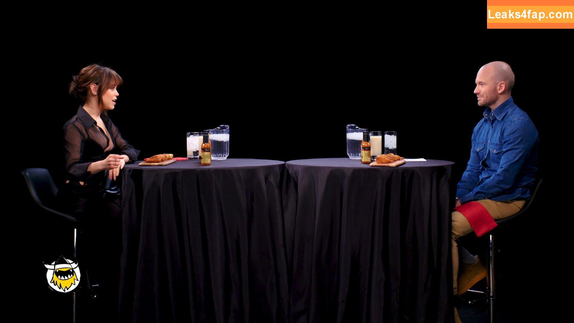 Jenna Ortega / Page / jennaortega leaked photo photo #0388