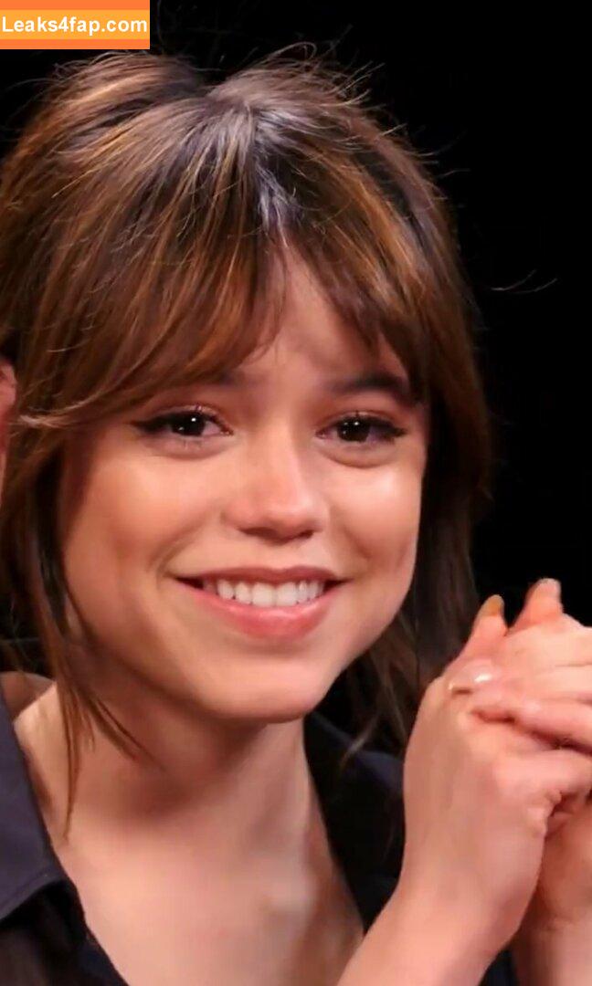 Jenna Ortega / Page / jennaortega leaked photo photo #0408