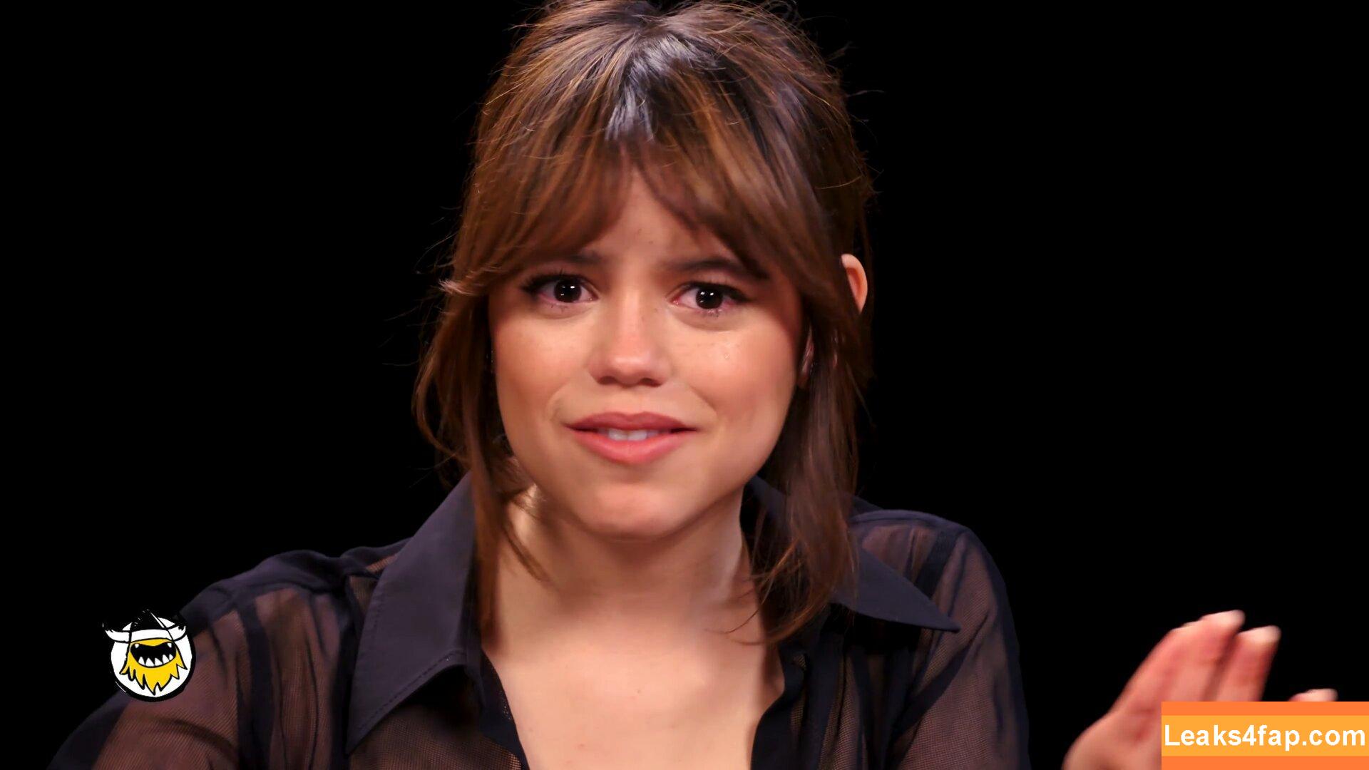 Jenna Ortega / Page / jennaortega leaked photo photo #0410